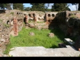 00089 ostia - necropoli della via ostiense (porta romana necropolis) - b8 - grabkammer - kolumbarium.jpg